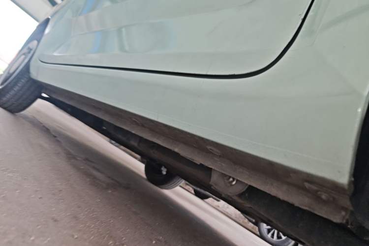 Used Wuling Hongguang MINIEV 2021 Macaron Premium Model – Lithium Iron Phosphate Left Side Sill