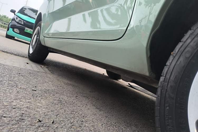 Used Wuling Hongguang MINIEV 2021 Macaron Fashion Model Lithium Iron Phosphate Left Side Sill