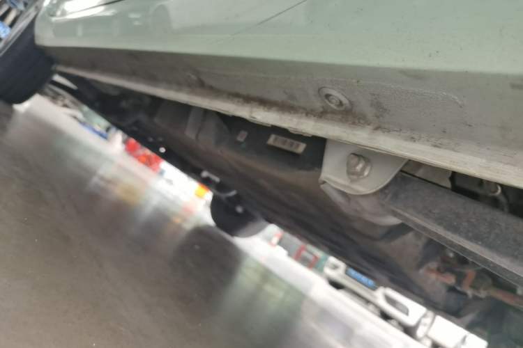 Used Wuling Hongguang MINIEV 2021 Macaron Premium Model – Lithium Iron Phosphate Left Side Sill