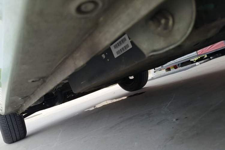 Used Wuling Hongguang MINIEV 2021 Macaron Fashion Model Lithium Iron Phosphate Left Side Sill