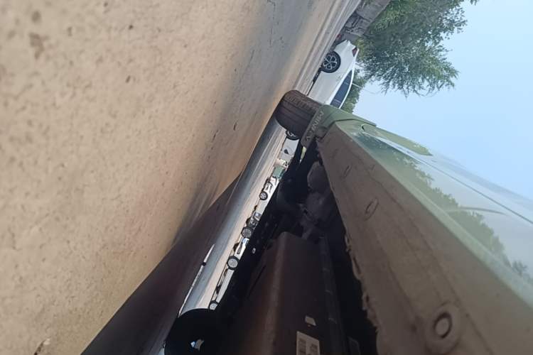 Used Wuling Hongguang MINIEV 2021 Macaron Fashion Edition Lithium-Ion Battery Left Side Sill