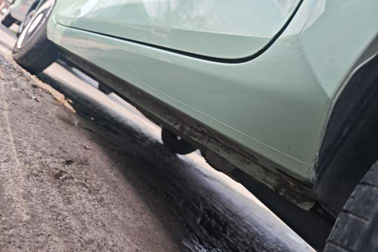 Used Wuling Hongguang MINIEV 2021 Macaron Fashion Model Lithium Iron Phosphate Left Side Sill