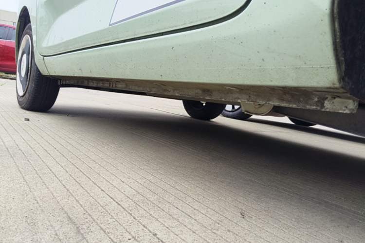 Used Wuling Hongguang MINIEV 2021 Macaron Fashion Model Lithium Iron Phosphate Left Side Sill