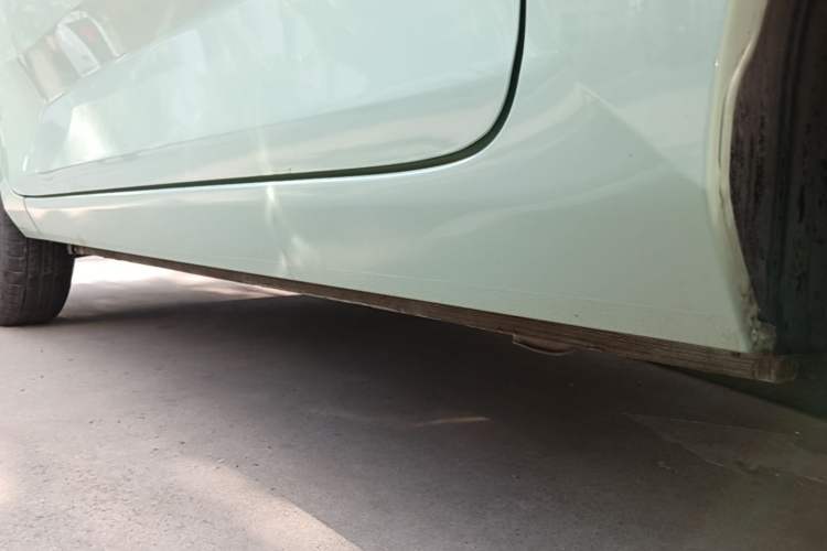 Used Wuling Hongguang MINIEV 2021 Macaron Fashion Model Lithium Iron Phosphate Left Side Sill