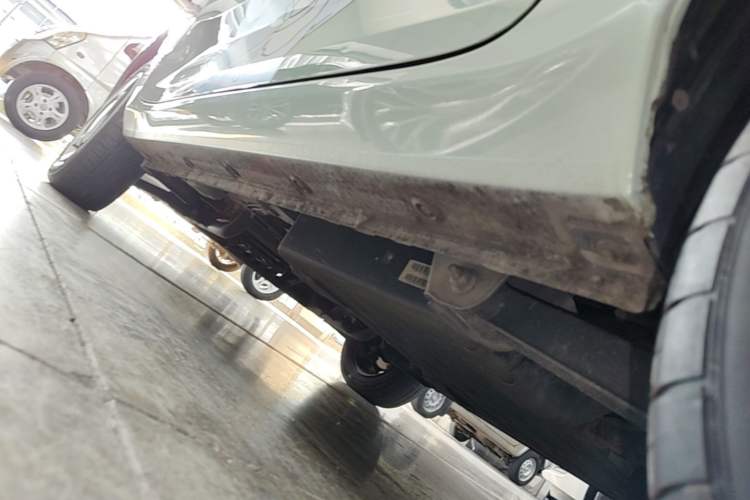 Used Wuling Hongguang MINIEV 2021 Macaron Fashion Model Lithium Iron Phosphate Left Side Sill