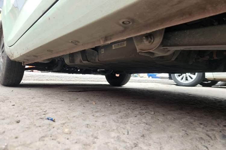 Used Wuling Hongguang MINIEV 2021 Macaron Premium Model – Lithium-NMC Left Side Sill
