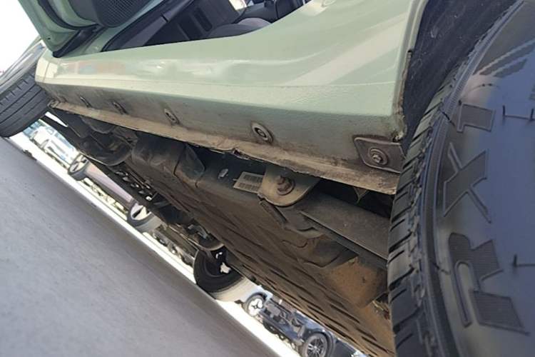 Used Wuling Hongguang MINIEV 2021 Macaron Premium Model – Lithium Iron Phosphate Left Side Sill