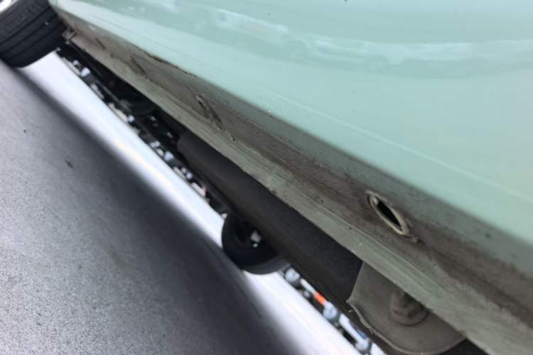 Used Wuling Hongguang MINIEV 2021 Macaron Fashion Model Lithium Iron Phosphate Left Side Sill