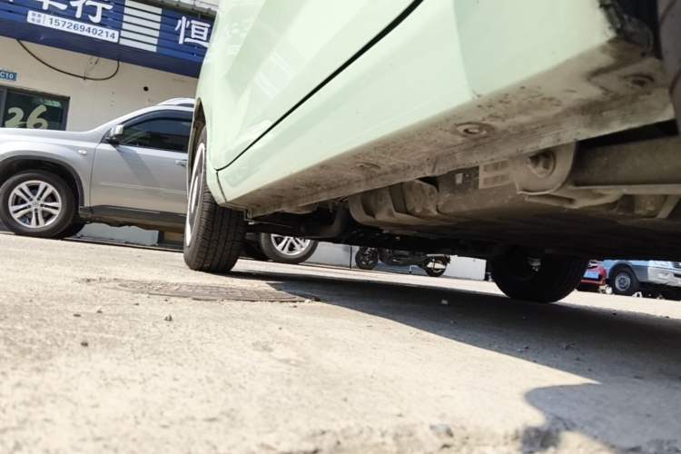 Used Wuling Hongguang MINIEV 2021 Macaron Premium Model – Lithium-NMC Left Side Sill