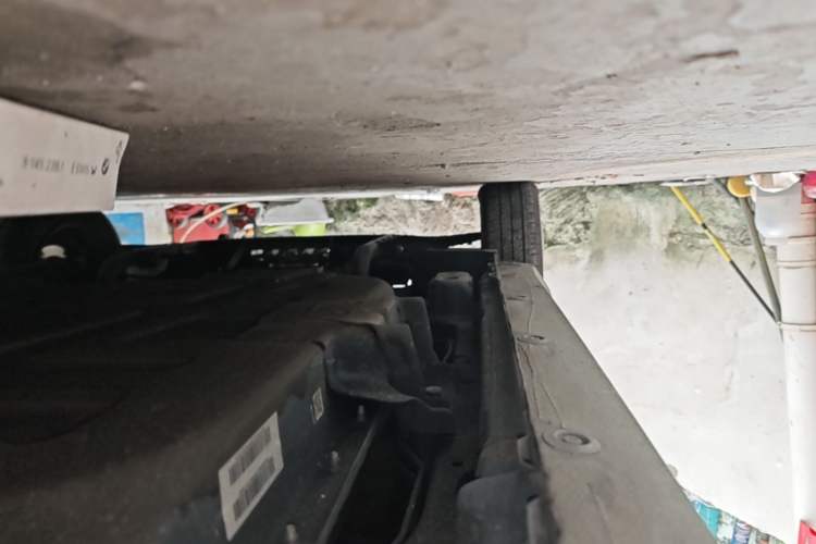 Used Wuling Hongguang MINIEV 2021 Macaron Premium Model – Lithium-NMC Left Side Sill