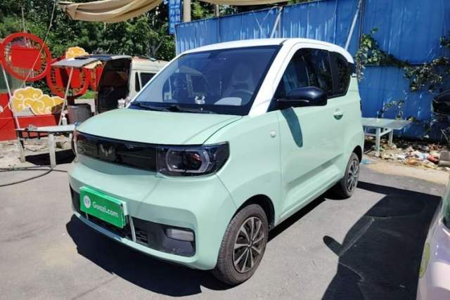 Used Wuling Hongguang MINIEV 2021 Macaron Premium Model – Lithium Iron Phosphate