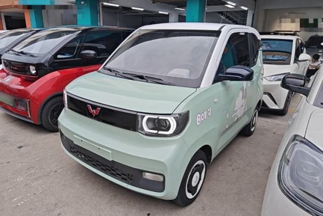 Used Wuling Hongguang MINIEV 2021 Macaron Premium Model – Lithium Iron Phosphate
