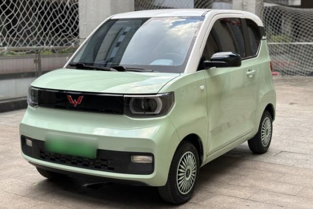 Used Wuling Hongguang MINIEV 2021 Macaron Premium Model – Lithium Iron Phosphate
