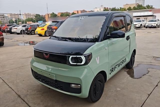 Used Wuling Hongguang MINIEV 2021 Macaron Premium Model – Lithium Iron Phosphate