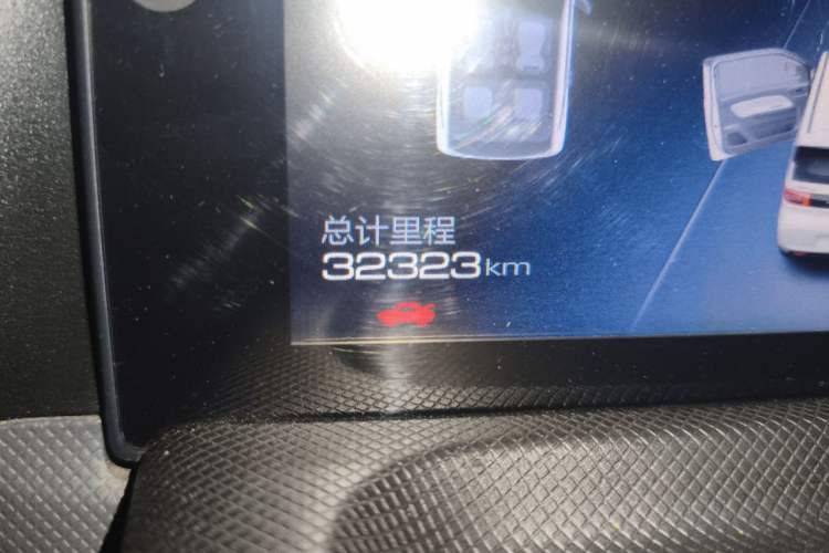 Used Wuling Hongguang MINIEV 2021 Macaron Premium Model – Lithium Iron Phosphate Odometer Close Up