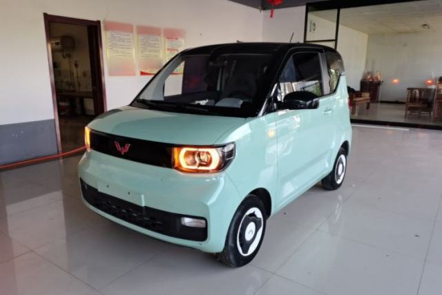 Used Wuling Hongguang MINIEV 2021 Macaron Fashion Edition Lithium-Ion Battery
