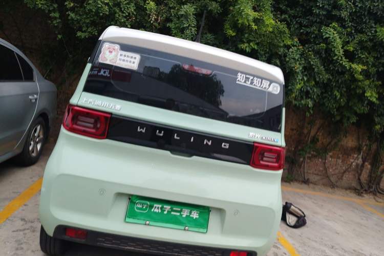 Used Wuling Hongguang MINIEV 2021 Macaron Premium Model – Lithium Iron Phosphate Rear