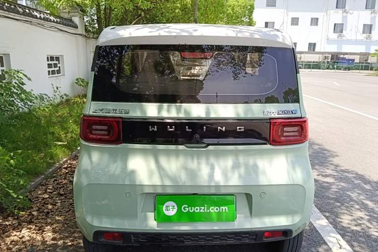 Used Wuling Hongguang MINIEV 2021 Macaron Fashion Model Lithium Iron Phosphate Rear