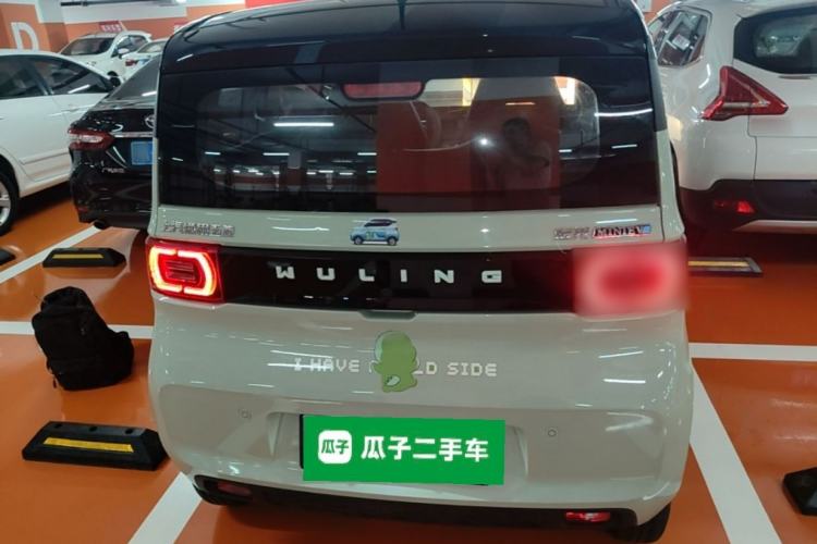 Used Wuling Hongguang MINIEV 2021 Macaron Sandwich Model 170 km Lithium Iron Phosphate Rear