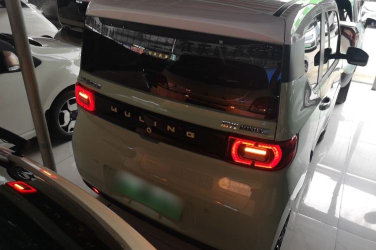Used Wuling Hongguang MINIEV 2021 Macaron Premium Model – Lithium Iron Phosphate Rear