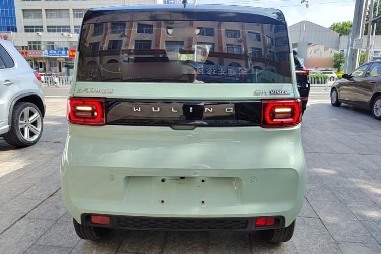 Used Wuling Hongguang MINIEV 2021 Macaron Fashion Model Lithium Iron Phosphate Rear
