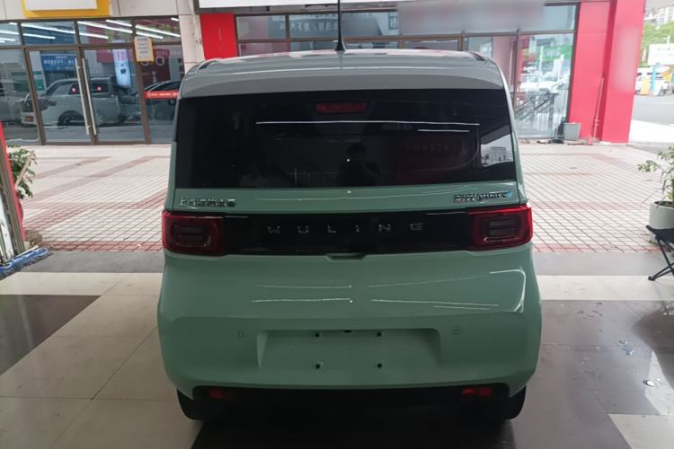 Used Wuling Hongguang MINIEV 2021 Macaron Sandwich Model 170 km Lithium Iron Phosphate Rear