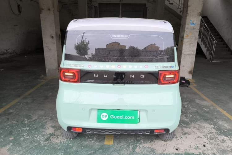 Used Wuling Hongguang MINIEV 2021 Macaron Fashion Model Lithium Iron Phosphate Rear