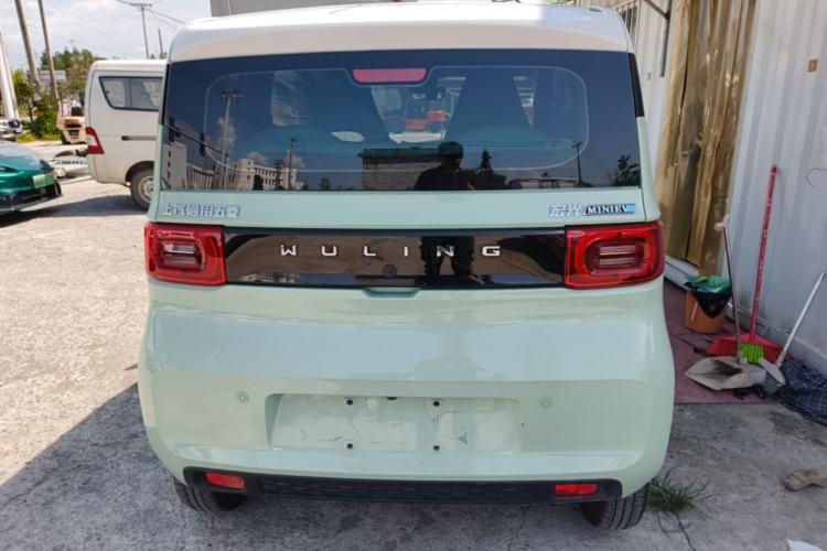 Used Wuling Hongguang MINIEV 2021 Macaron Fashion Model Lithium Iron Phosphate Rear