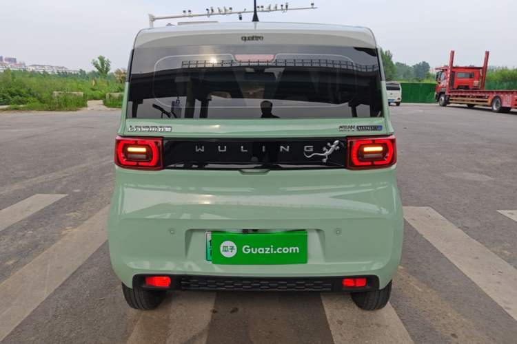 Used Wuling Hongguang MINIEV 2021 Macaron Fashion Model Lithium Iron Phosphate Rear