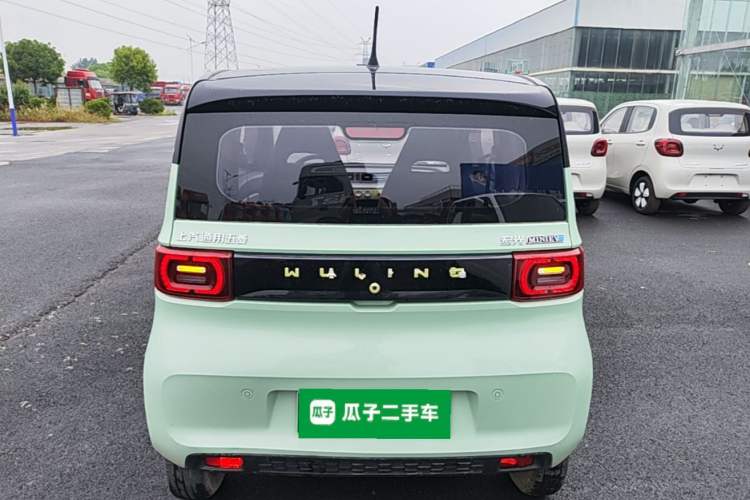 Used Wuling Hongguang MINIEV 2021 Macaron Fashion Model Lithium Iron Phosphate Rear