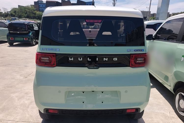 Used Wuling Hongguang MINIEV 2021 Macaron Fashion Model Lithium Iron Phosphate Rear