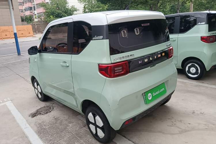 Used Wuling Hongguang MINIEV 2021 Macaron Fashion Model Lithium Iron Phosphate Rear Left 45 Deg