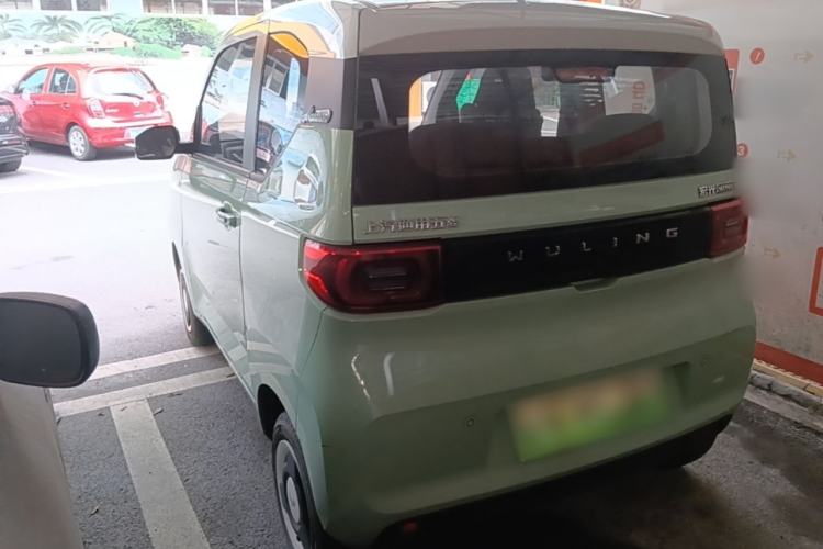 Used Wuling Hongguang MINIEV 2021 Macaron Fashion Model Lithium Iron Phosphate Rear Left 45 Deg