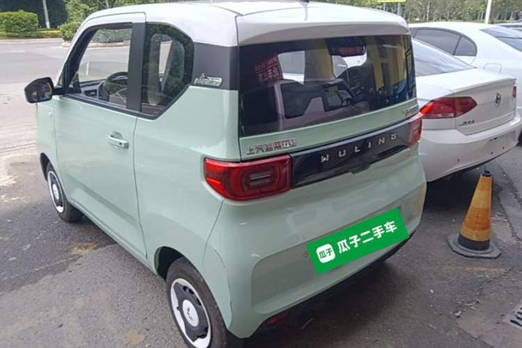 Used Wuling Hongguang MINIEV 2021 Macaron Fashion Model Lithium Iron Phosphate Rear Left 45 Deg