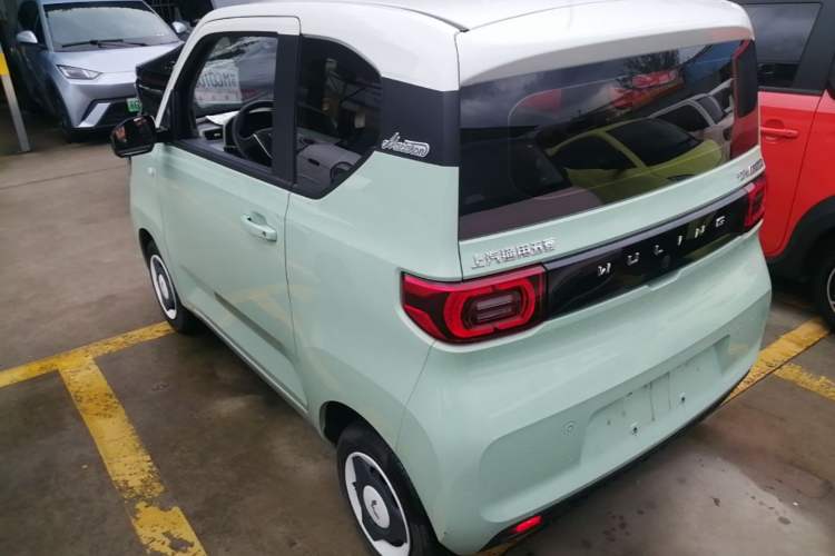 Used Wuling Hongguang MINIEV 2021 Macaron Fashion Model Lithium Iron Phosphate Rear Left 45 Deg