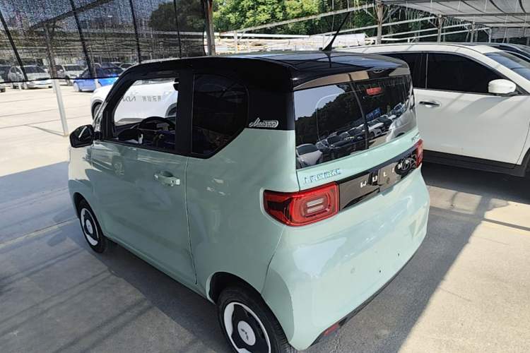 Used Wuling Hongguang MINIEV 2021 Macaron Fashion Model Lithium Iron Phosphate Rear Left 45 Deg