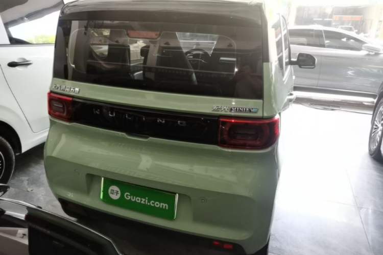 Used Wuling Hongguang MINIEV 2021 Macaron Fashion Edition Lithium-Ion Battery Rear