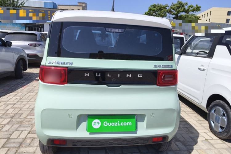 Used Wuling Hongguang MINIEV 2021 Macaron Sandwich Model 120 km Lithium Iron Phosphate Rear