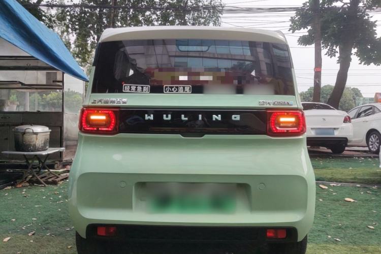 Used Wuling Hongguang MINIEV 2021 Macaron Fashion Model Lithium Iron Phosphate Rear