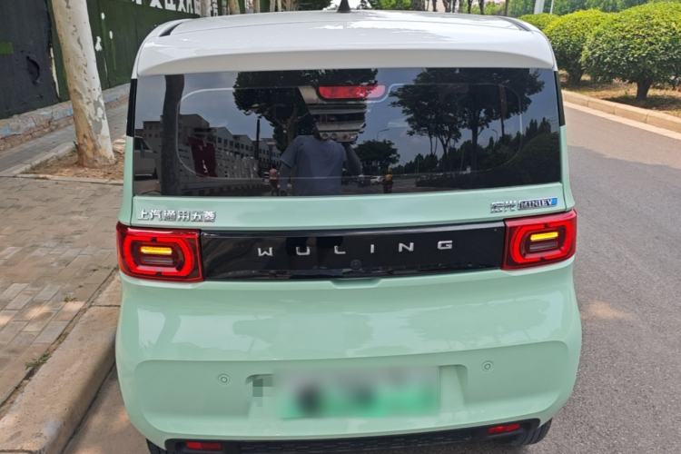 Used Wuling Hongguang MINIEV 2021 Macaron Fashion Model Lithium Iron Phosphate Rear