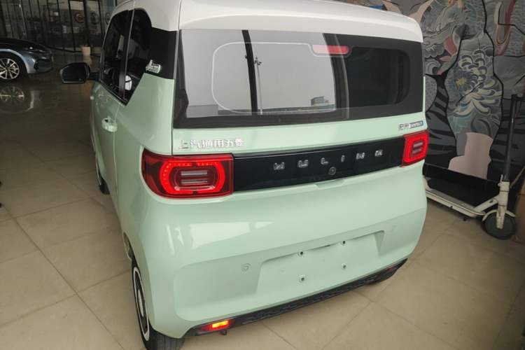 Used Wuling Hongguang MINIEV 2021 Macaron Premium Model – Lithium Iron Phosphate Rear