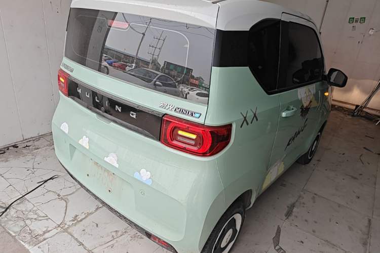 Used Wuling Hongguang MINIEV 2021 Macaron Fashion Model Lithium Iron Phosphate Rear Right 45 Deg