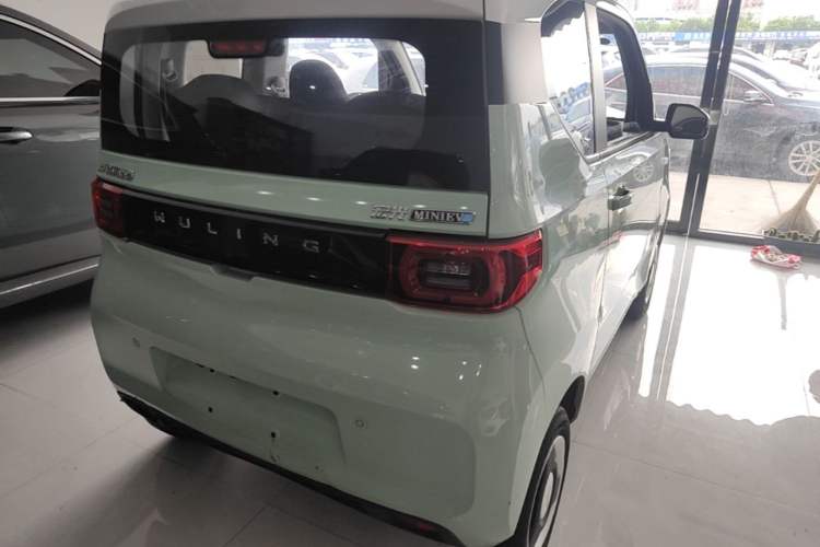 Used Wuling Hongguang MINIEV 2021 Macaron Fashion Edition Lithium-Ion Battery Rear Right 45 Deg