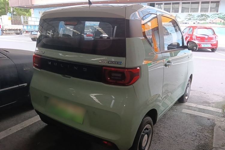 Used Wuling Hongguang MINIEV 2021 Macaron Fashion Model Lithium Iron Phosphate Rear Right 45 Deg
