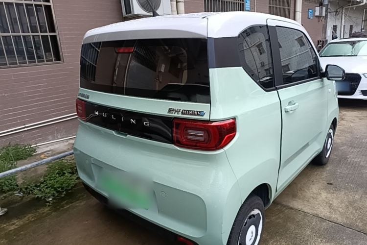 Used Wuling Hongguang MINIEV 2021 Macaron Sandwich Model 170 km Lithium Iron Phosphate Rear Right 45 Deg