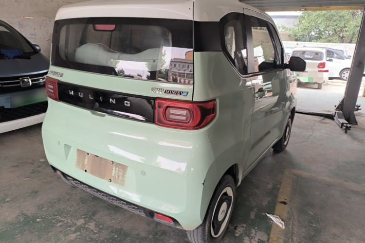 Used Wuling Hongguang MINIEV 2021 Macaron Fashion Model Lithium Iron Phosphate Rear Right 45 Deg