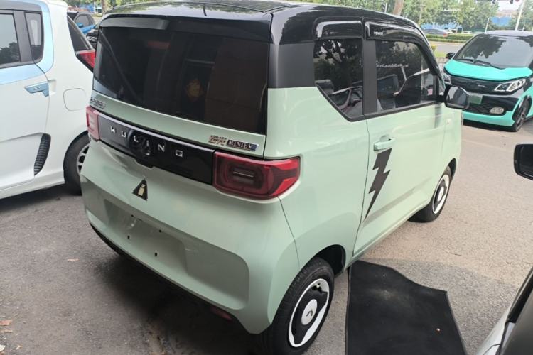 Used Wuling Hongguang MINIEV 2021 Macaron Fashion Model Lithium Iron Phosphate Rear Right 45 Deg