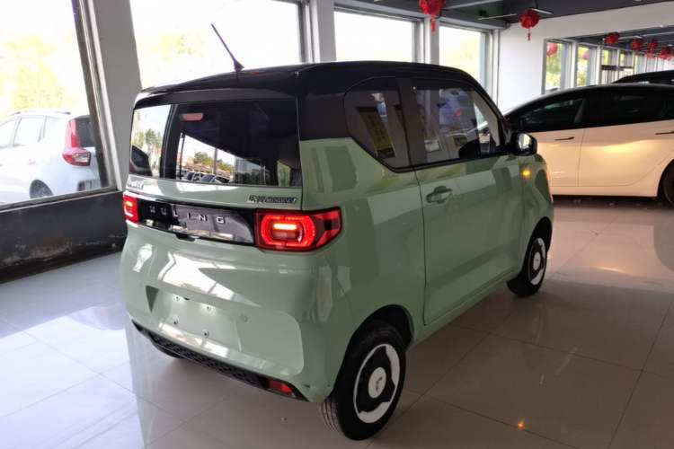 Used Wuling Hongguang MINIEV 2021 Macaron Fashion Edition Lithium-Ion Battery Rear Right 45 Deg