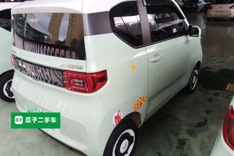 Used Wuling Hongguang MINIEV 2021 Macaron Fashion Model Lithium Iron Phosphate Rear Right 45 Deg