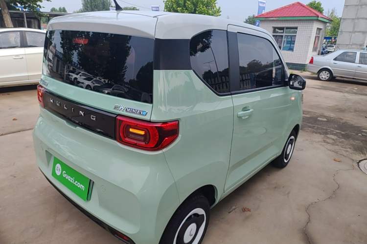 Used Wuling Hongguang MINIEV 2021 Macaron Fashion Model Lithium Iron Phosphate Rear Right 45 Deg